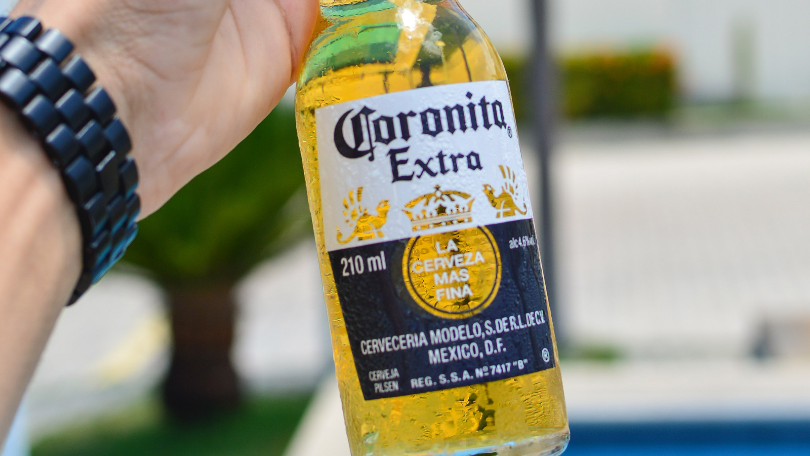 dangerous-exploding-corona-bottle-defective-product-lawsuit