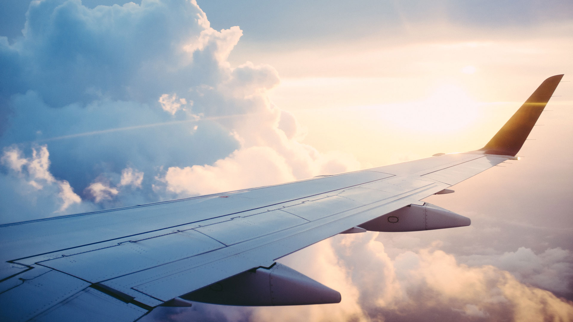 delta-flight-attendant-uniforms-cause-illness