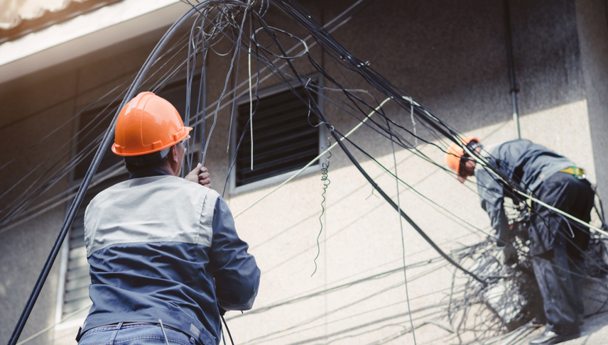 linemen working in electric lines