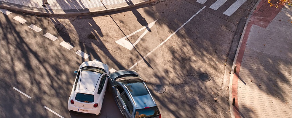 car collision in an intersection